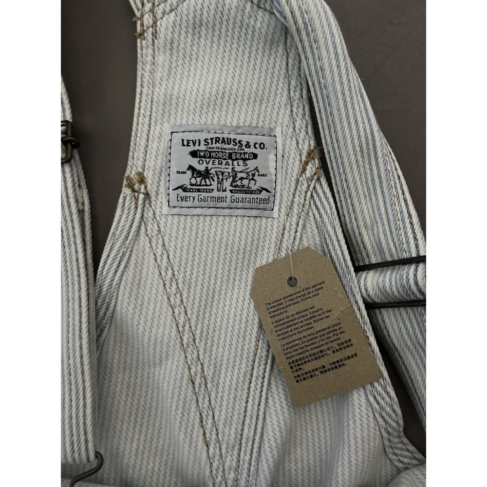 NWT Levi's Hickory Striped Denim Bib Shortalls Women's SZ Small Blue White Retro - Picture 7 of 10